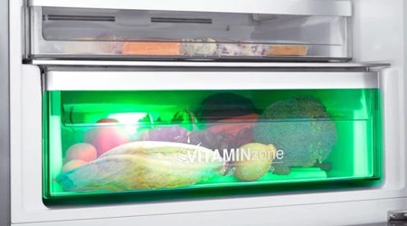 תמונות מאפייני מוצר _0035_Grundig_FridgeFreezer_GKN67920DX_StainlessSteel_Product2-(2)